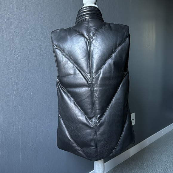 Helmut Lang women’s Black Oversized Leather Dawn Puffer Jacket/Vest Size P/S NWT - Picture 8 of 12